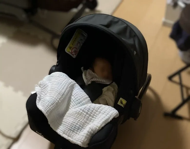 子どもが寝ていてもそのまま外せる